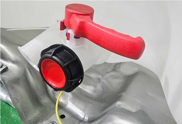 detail of anti-static ibc tank valve part